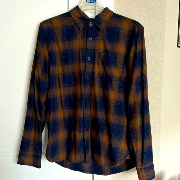 Men’s Current/Elliott Flannel Button Down - Picture 2 of 5